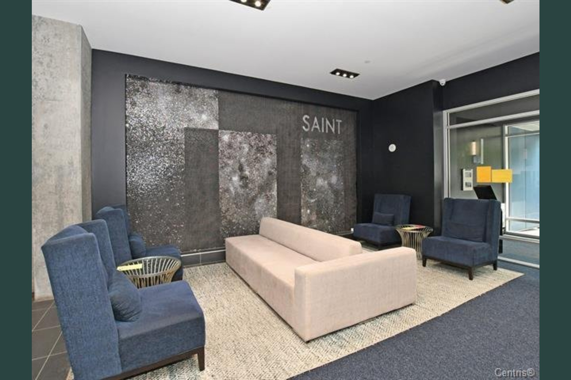 image 2 - Appartement À vendre Ville-Marie Montréal  - 5 pièces