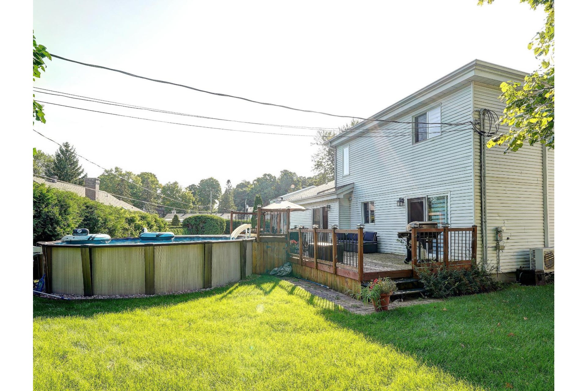 image 8 - House For sale Fabreville Laval  - 18 rooms