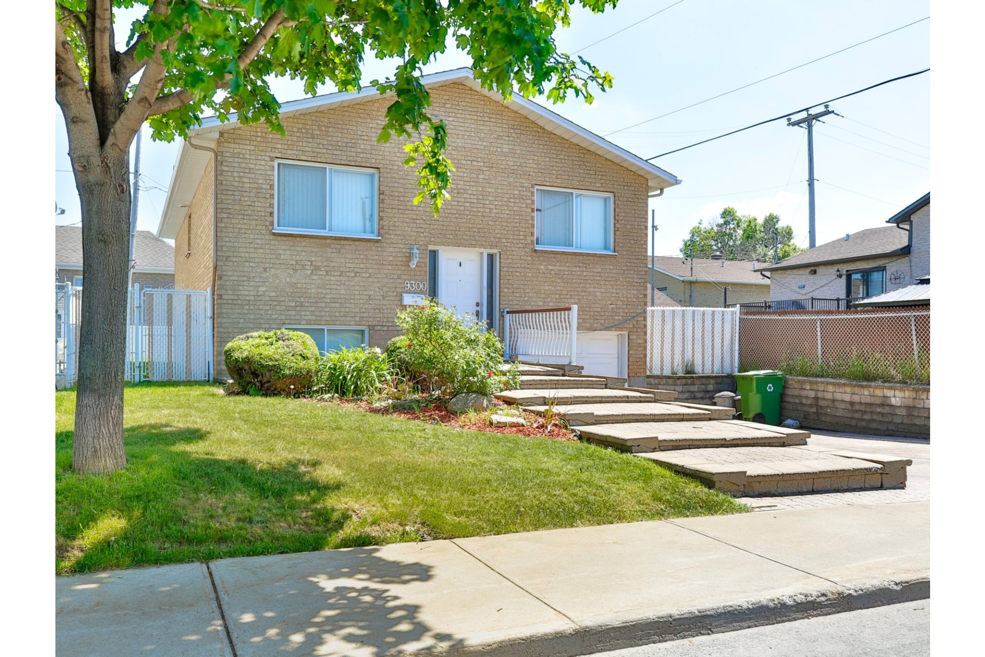 image 28 - Maison À vendre Rivière-des-Prairies/Pointe-aux-Trembles Montréal  - 10 pièces