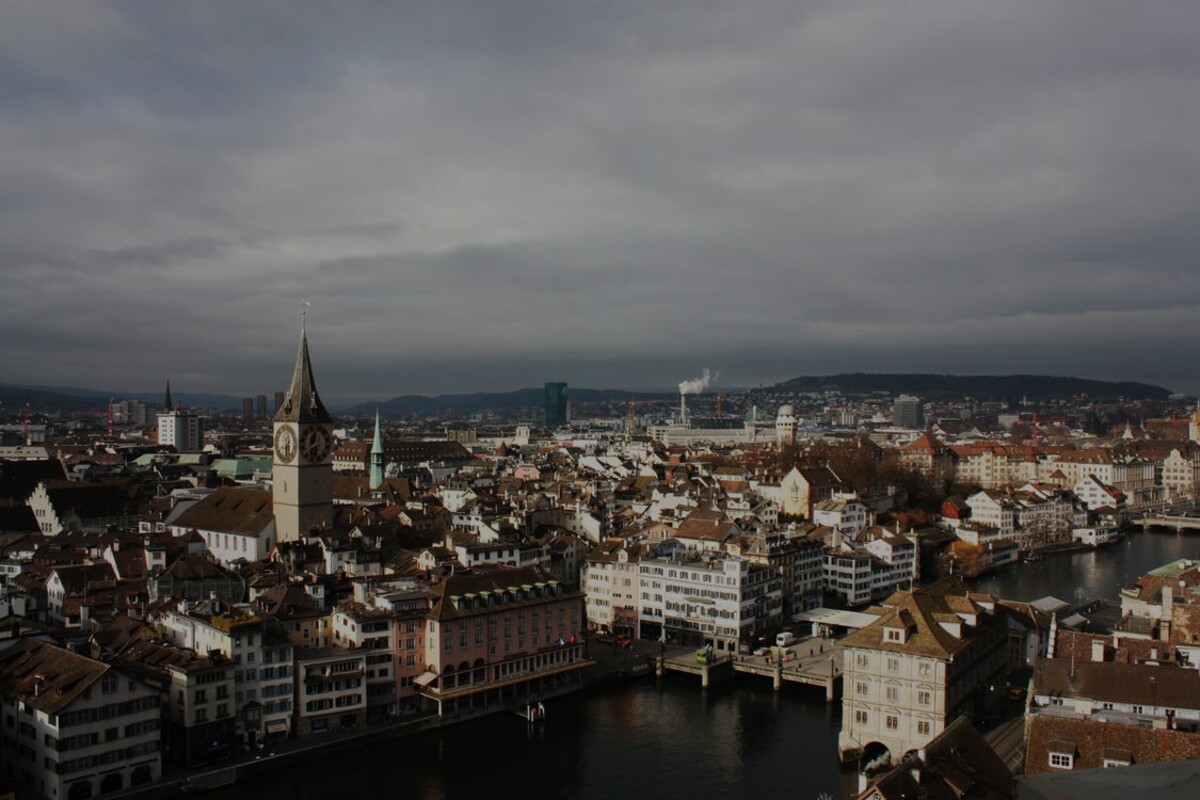 Les Eaux-Vives, the luxury real estate hotspot in Geneva - Switzerland